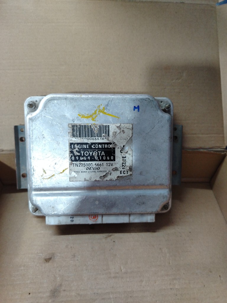 TOYOTA COROLLA/ PONTIAC VIBE 2003-2004