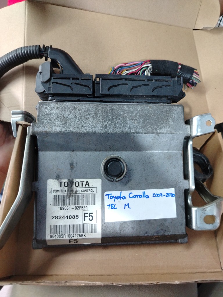 TOYOTA COROLLA 2009-2010