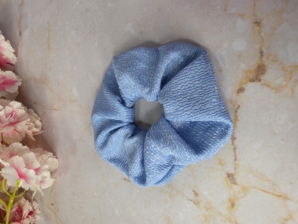 Scrunchie azul celeste