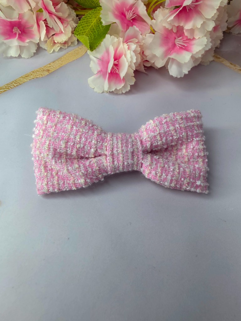 Mini lazo tweed rosado con tonos blancos