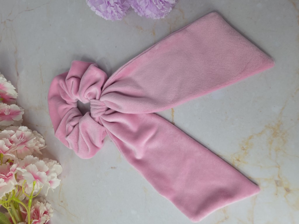 Scrunchie terciopelo rosado