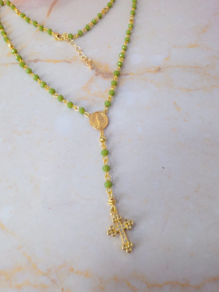 Rosario de cristal verde oliva dije Virgen la Milagrosa