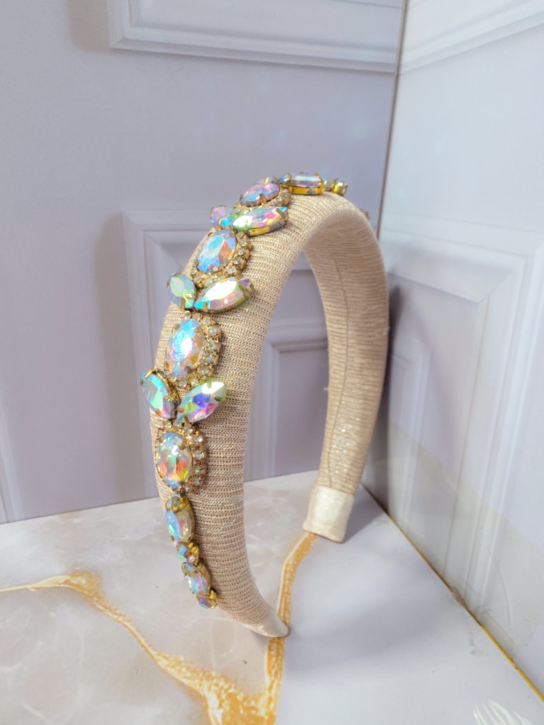 Diadema dorado champagne apliques tornasol