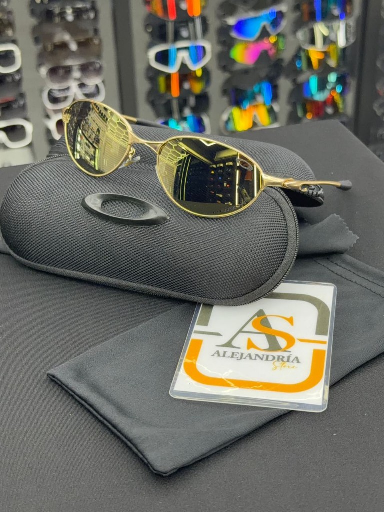 Modelo Oakley wire 2.0 #2