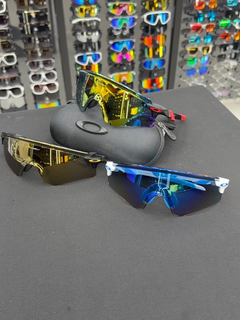 Oakley Encoder