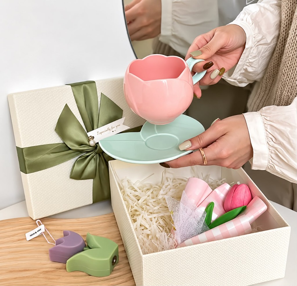 NUEVO Y HERMOSO SET TAZA Y PLATO TULIPÁN 🌷☕️