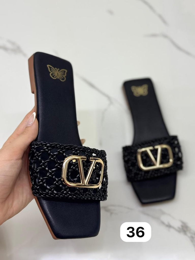 VALENTINO NEGRO