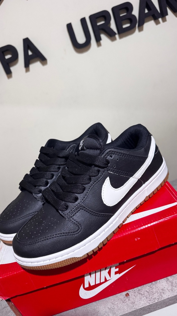Nike negras zapatillas urbanas
