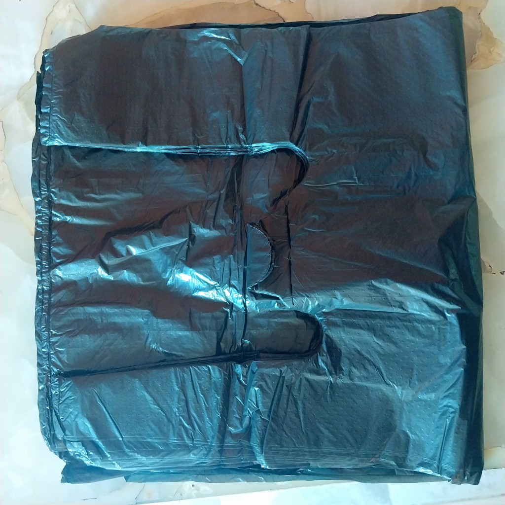Camiseta negra 30x40 eco