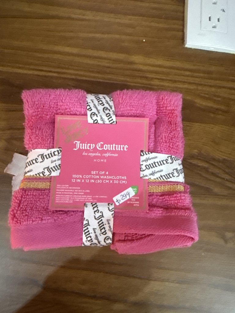 Juicy Couture toallas rosas