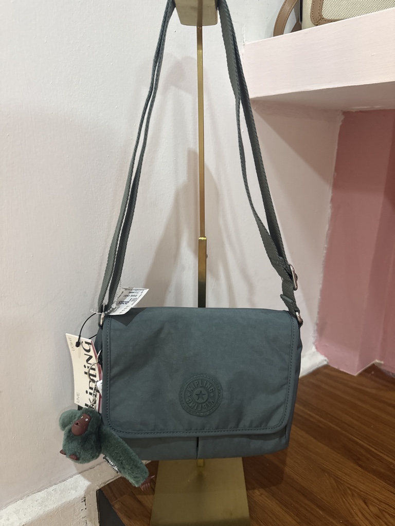 Kipling bolsa verde chica