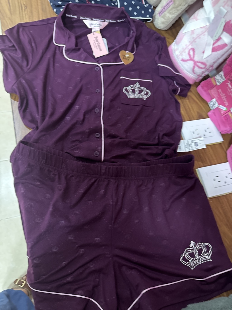 Pijama morada corona juicy counture