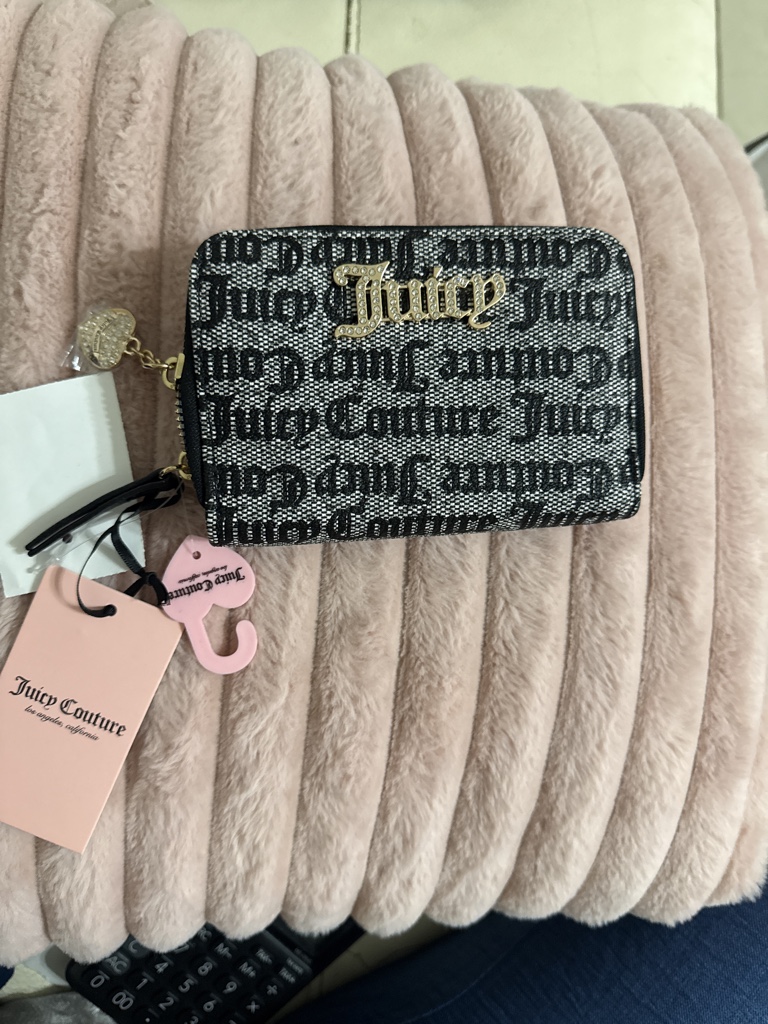 Juicy Couture cartera negra doble cierre