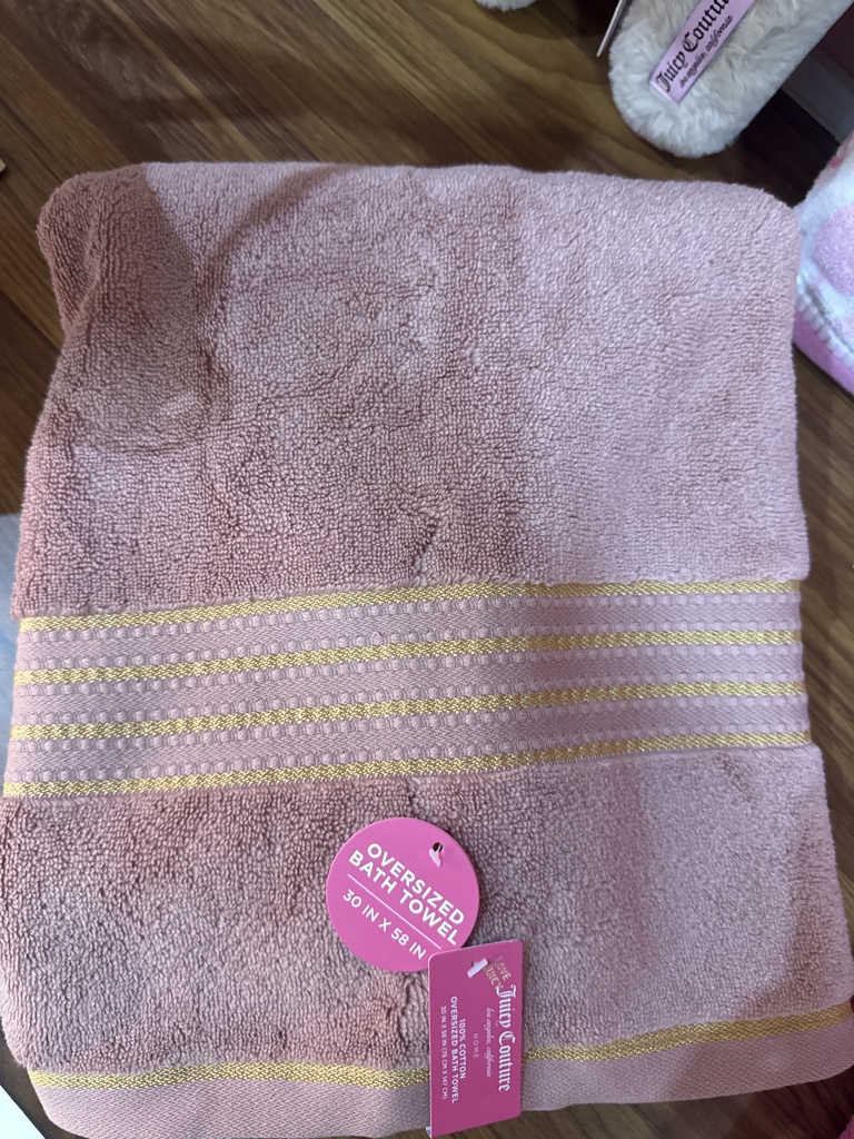 Juicy Couture toalla baño rosa
