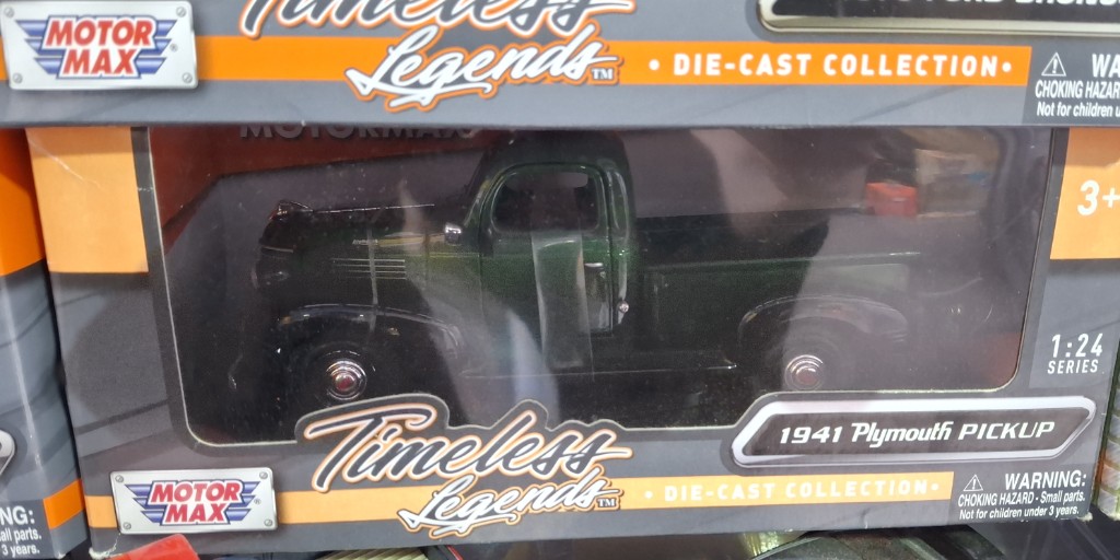 Plymouth Pickup 1941 Escala 1:24 Motormax Verde