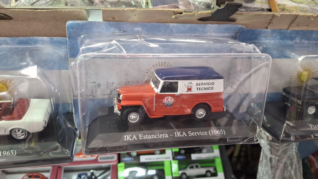 IKA Estanciera - IKA Service (1965) Autos Inolvidables 1/43