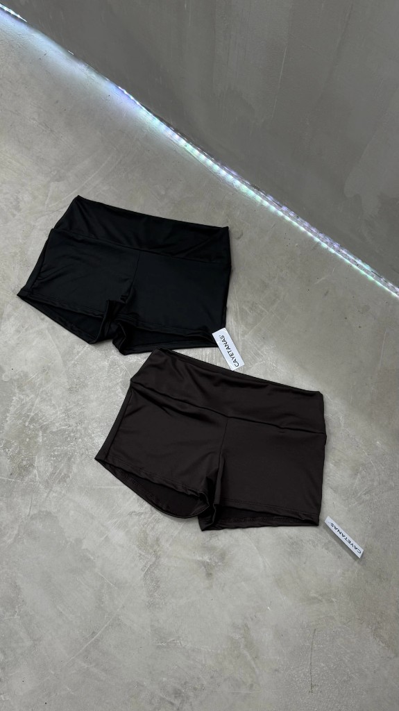 Short micro clasico