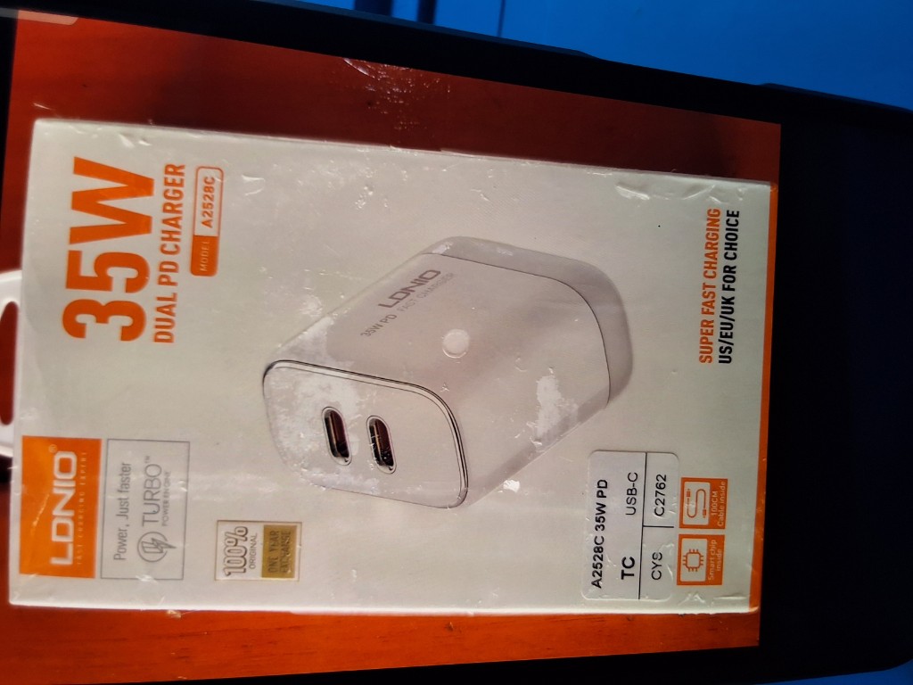 LDNIO cargador blanco 35W