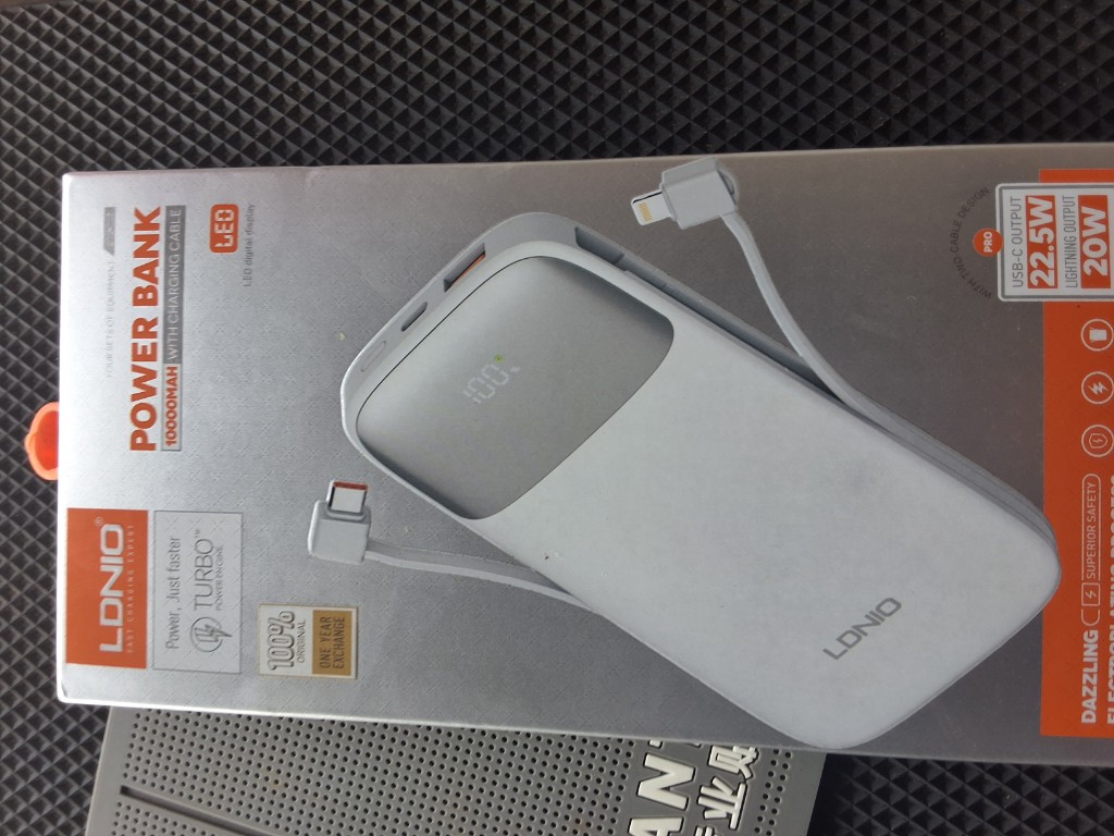 LDNIO power bank