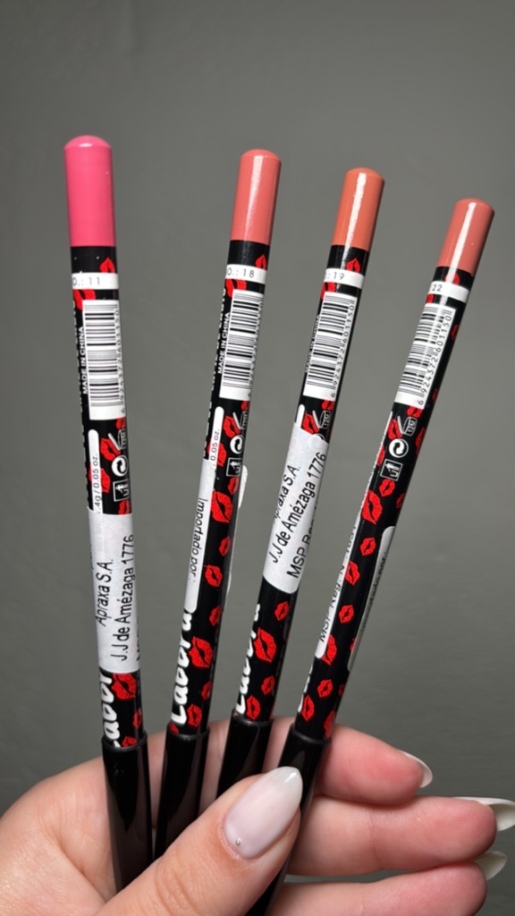 Delineador de labios Ushas