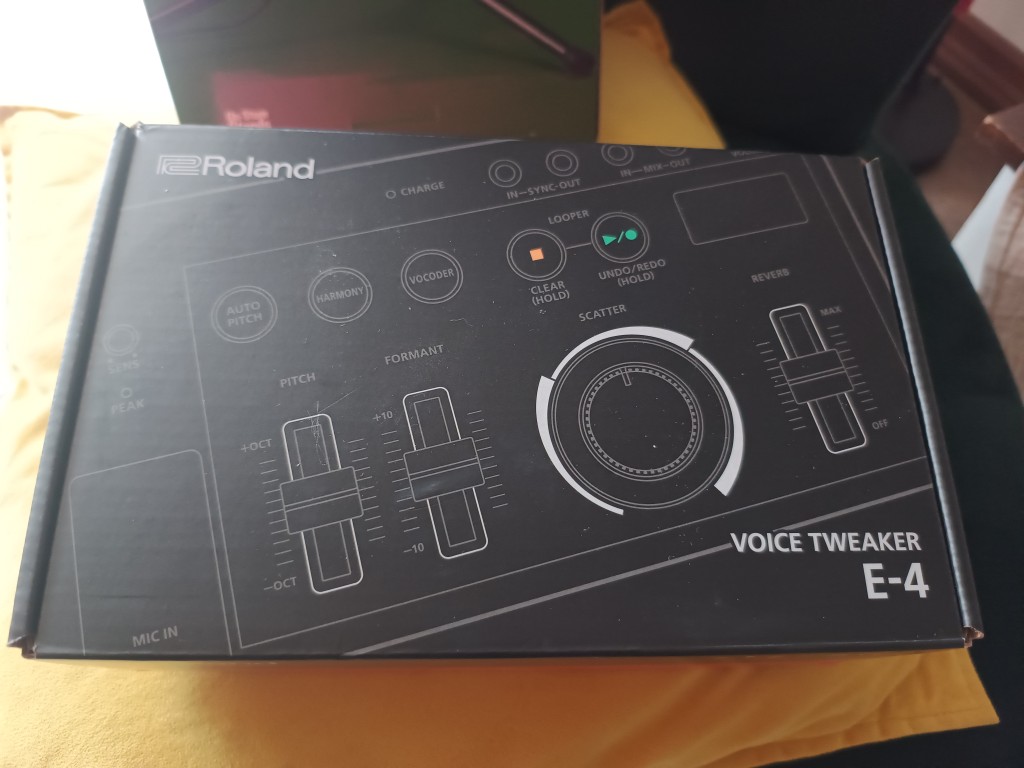 Roland E-4 Voice Tweaker