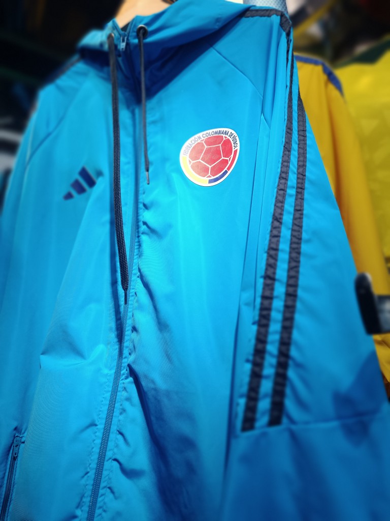 Chaqueta Colombia imperm