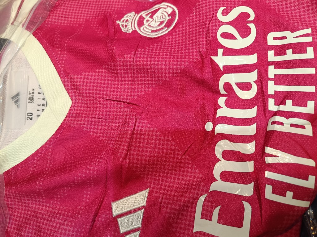 Real Madrid 26-27 2da equipacion