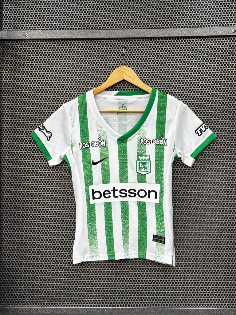 Nacional camiseta 25-26