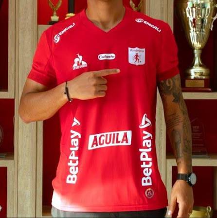Camiseta America 2025 local