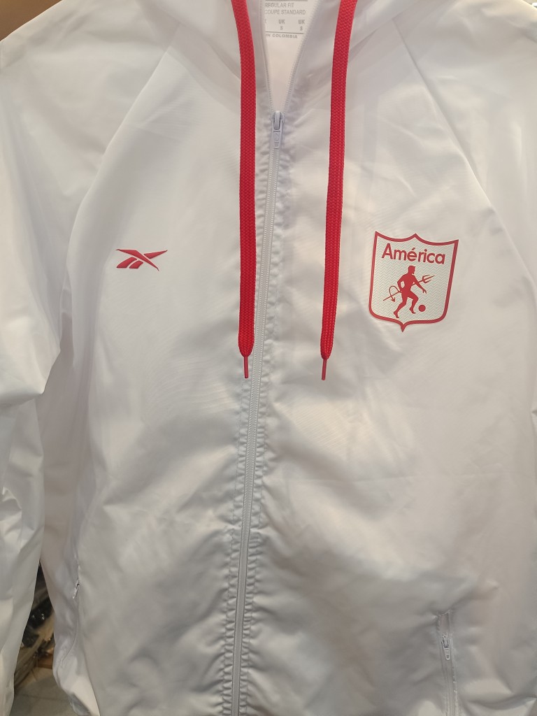 Chaqueta América impermeable