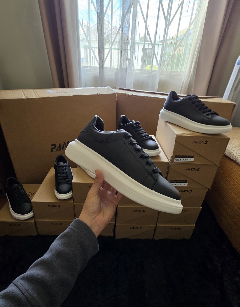 Zapatillas estilo zara
