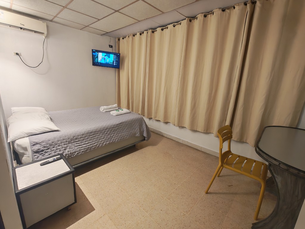HABITACION 25