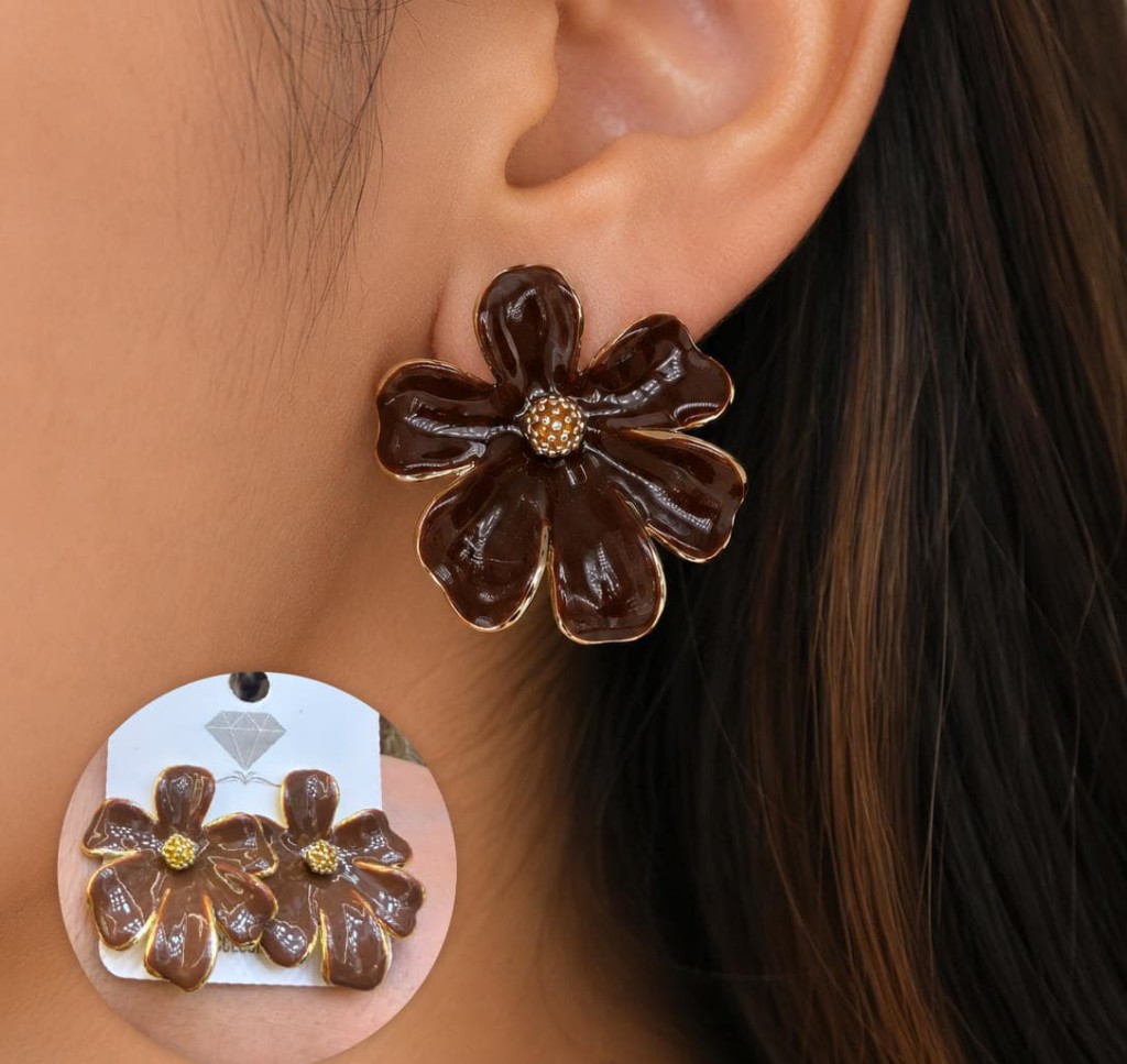 Aretes flor cafe