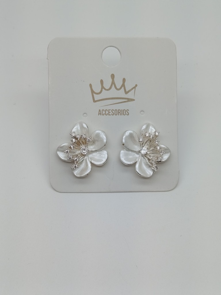 Aretes flor, platiadas