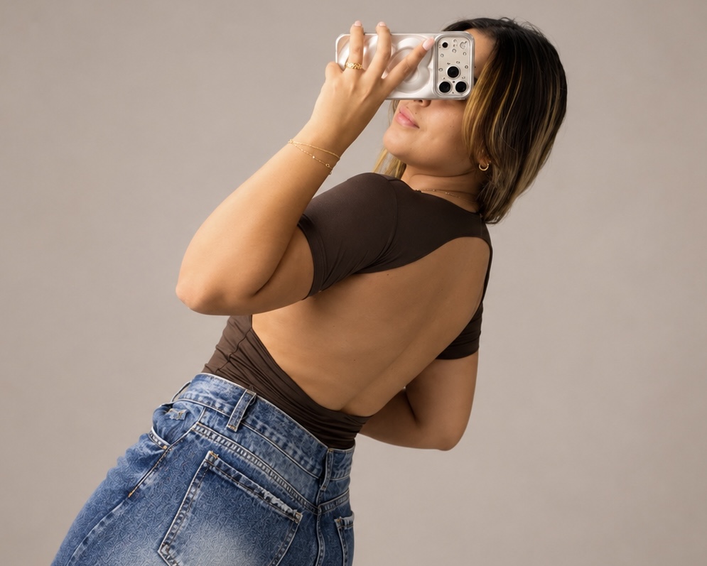 BODY MANGA CORTA CON ESCOTE