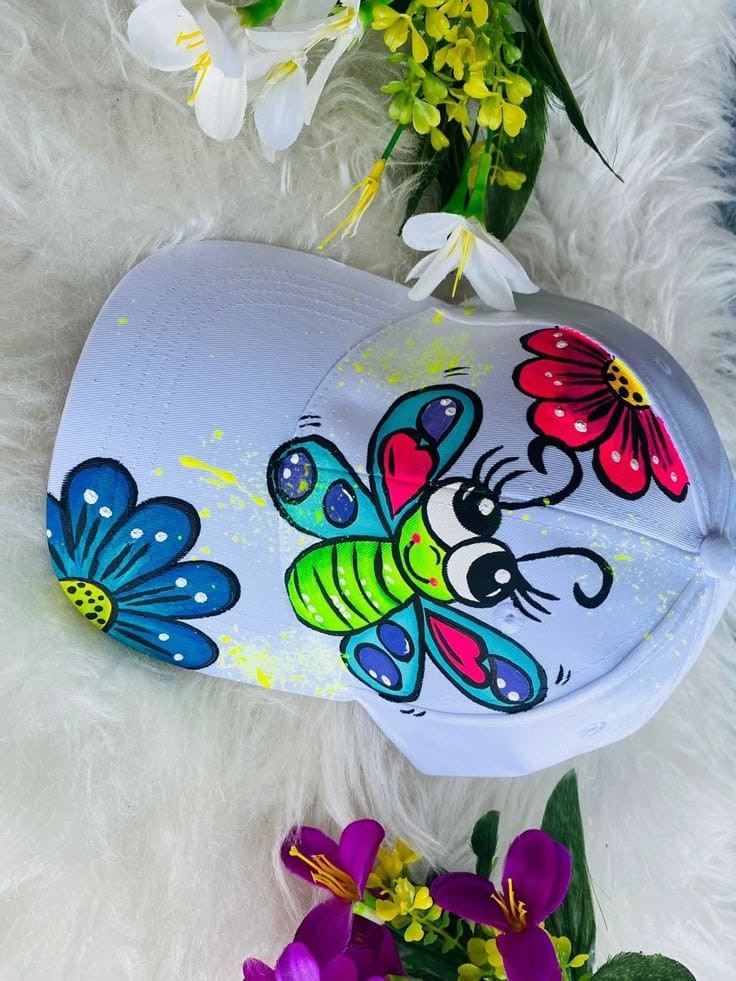 Gorra blanca personalizada pintada a mano