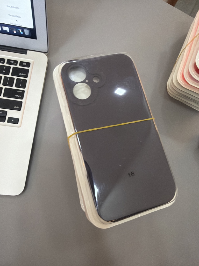 CASE IPHONE 16 FECHADA NN