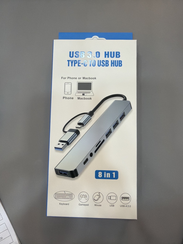 Adaptador 8 em 1 - Tipo C / P2 / USB-A 3.0 / TF / SD - Verde
