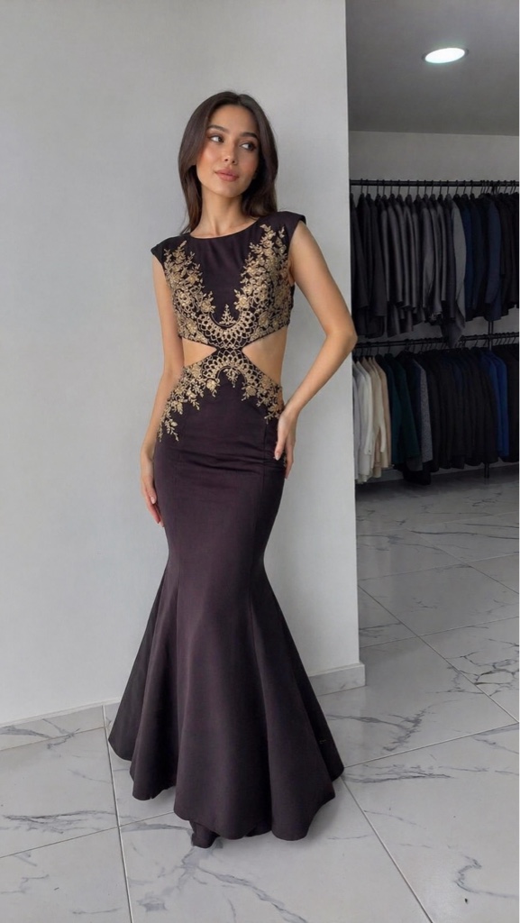 Vestido negro encaje dorado