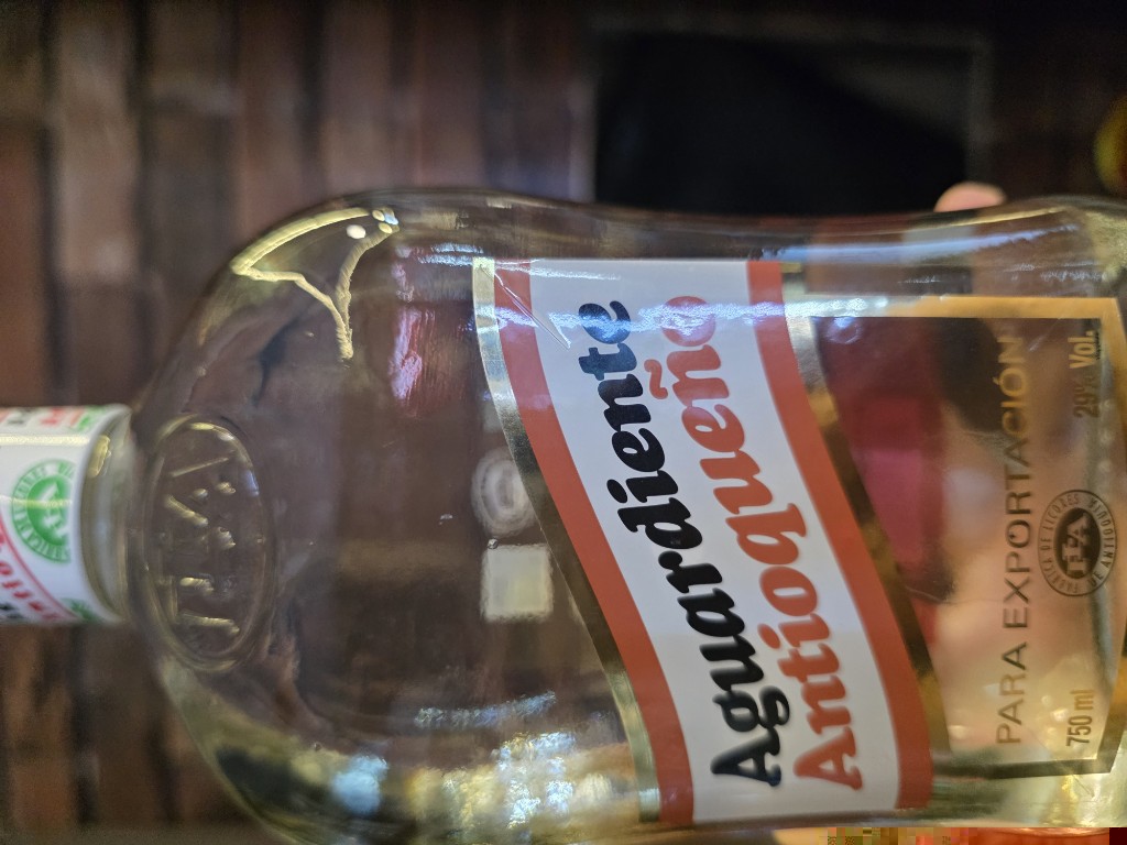 Aguardiente Antioqueño 750ml rojo