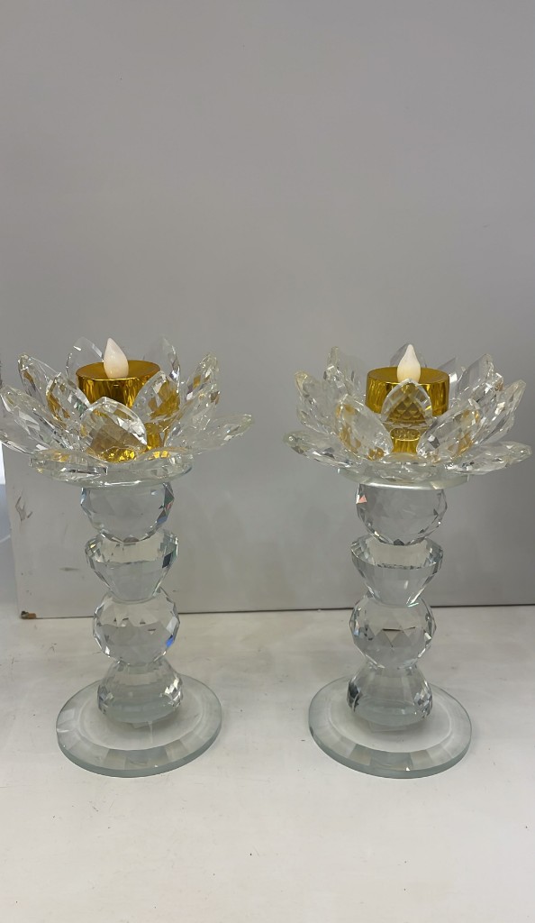 Candelabro cristalizado flor de loto- set por dos