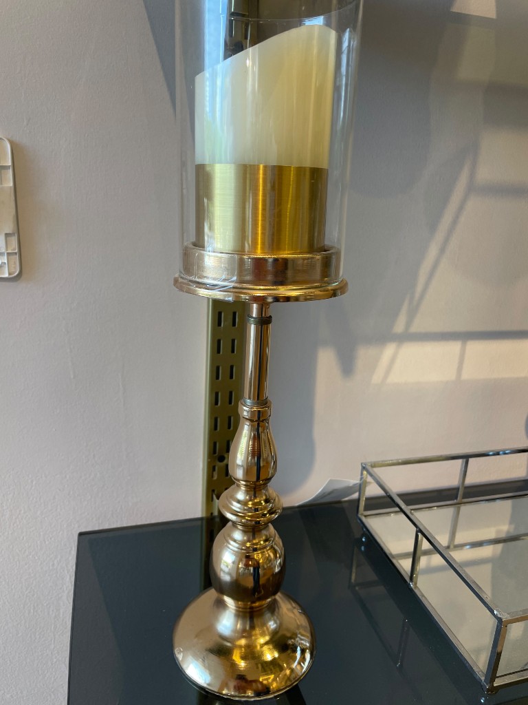 Candelabro dorado