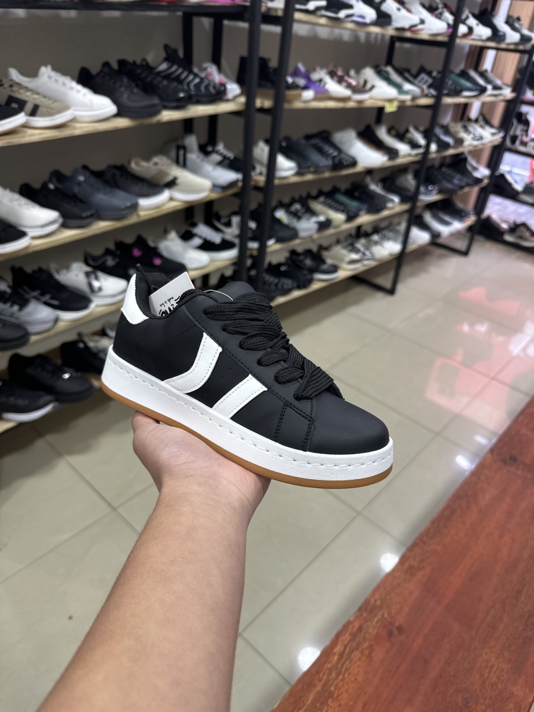 ZAP CAMPUS NEGRAS CUERINA