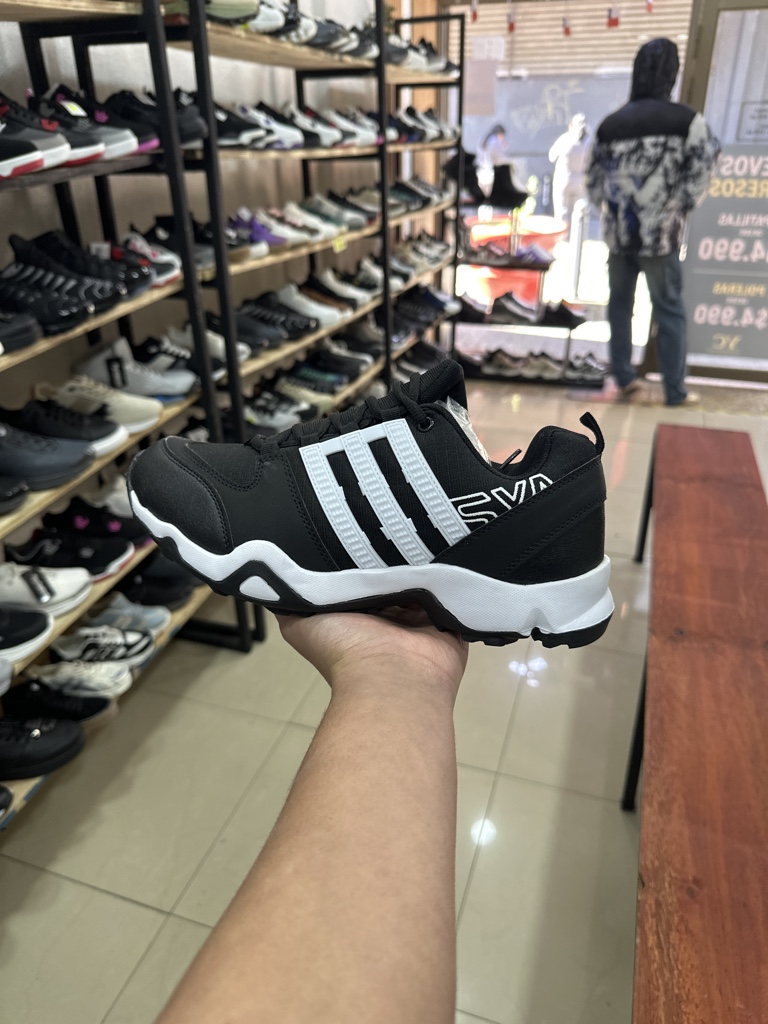 ZAP TERREX NEGROS