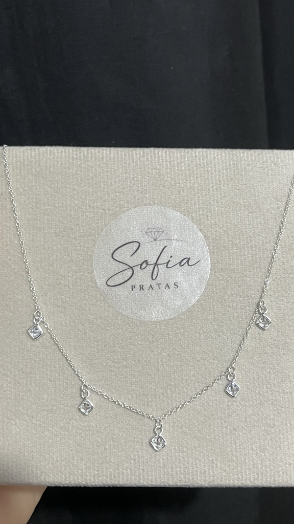 Choker Pingente Quadrado Ponto de Luz