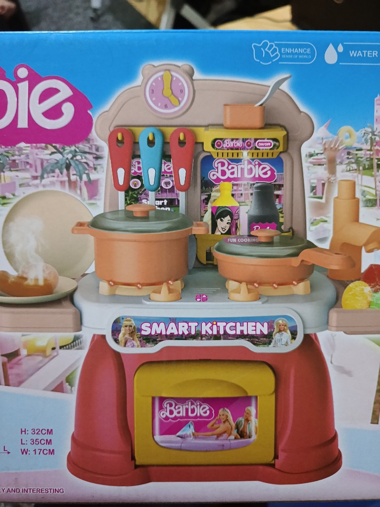 Cosina de barbie 32 cm
