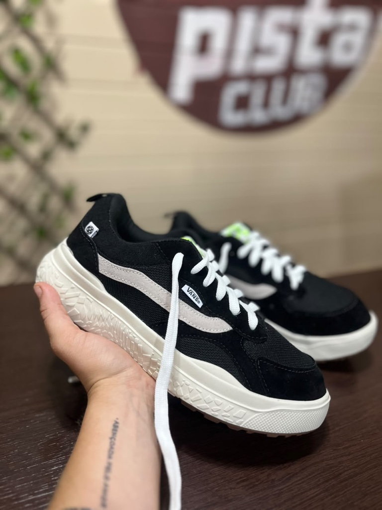 Vans vr3 preto