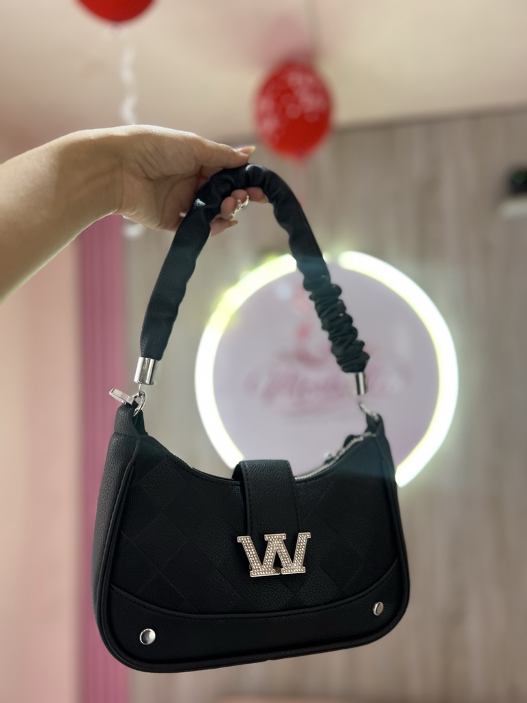 Bolso negro importado