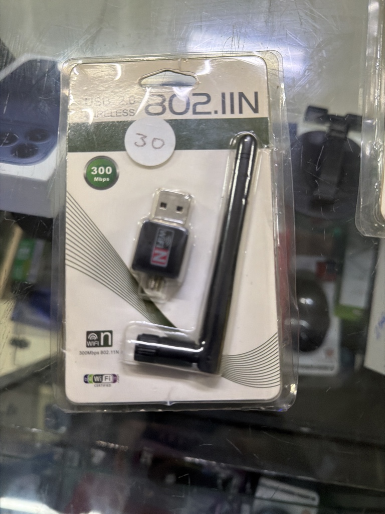 Adaptador WiFi 802.11n negro