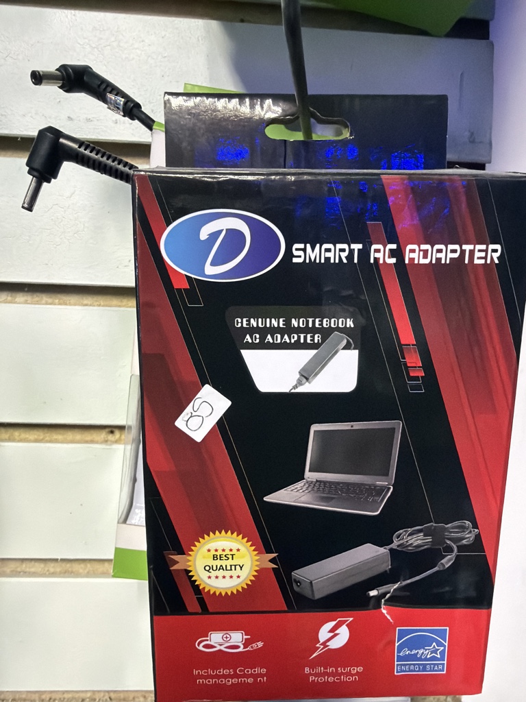 Cargador Asus punta delgada 19v 1.75a